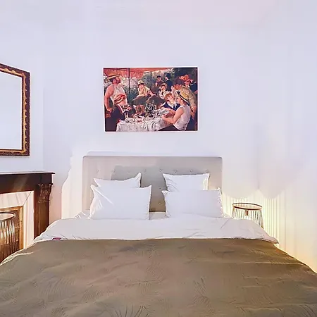 Large 3-room Near Porte De Versailles *