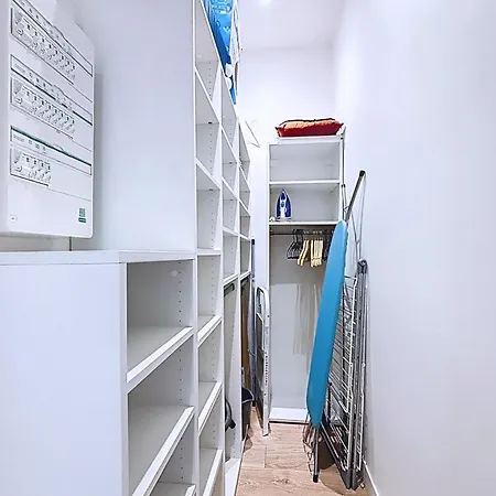 Large 3-room Near Porte De Versailles Apartmán