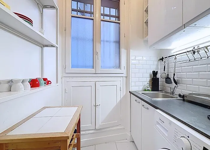 Large 3-room Near Porte De Versailles Διαμέρισμα *